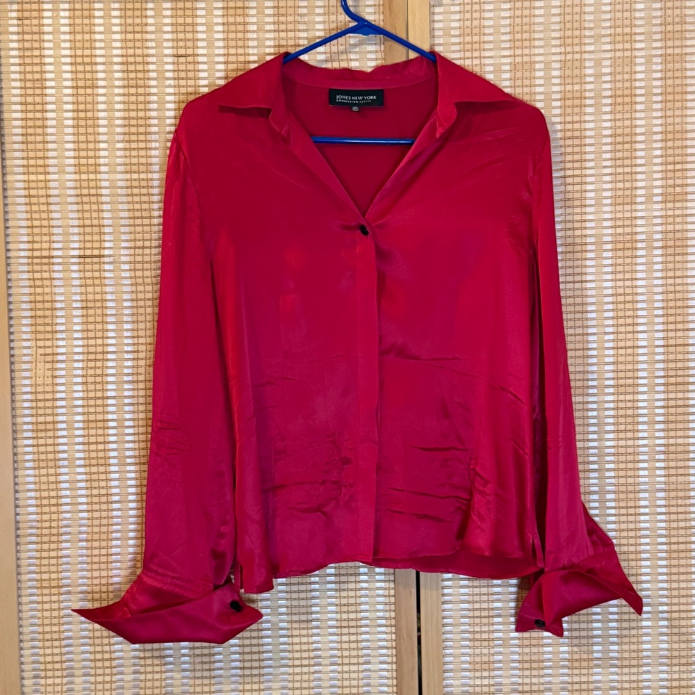 Jones New York Collection Petite 100% Silk Red Blouse French Cuffs Size 12P